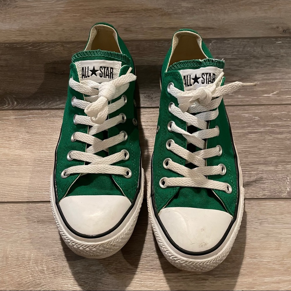 Converse Green Low Chuck Taylors
